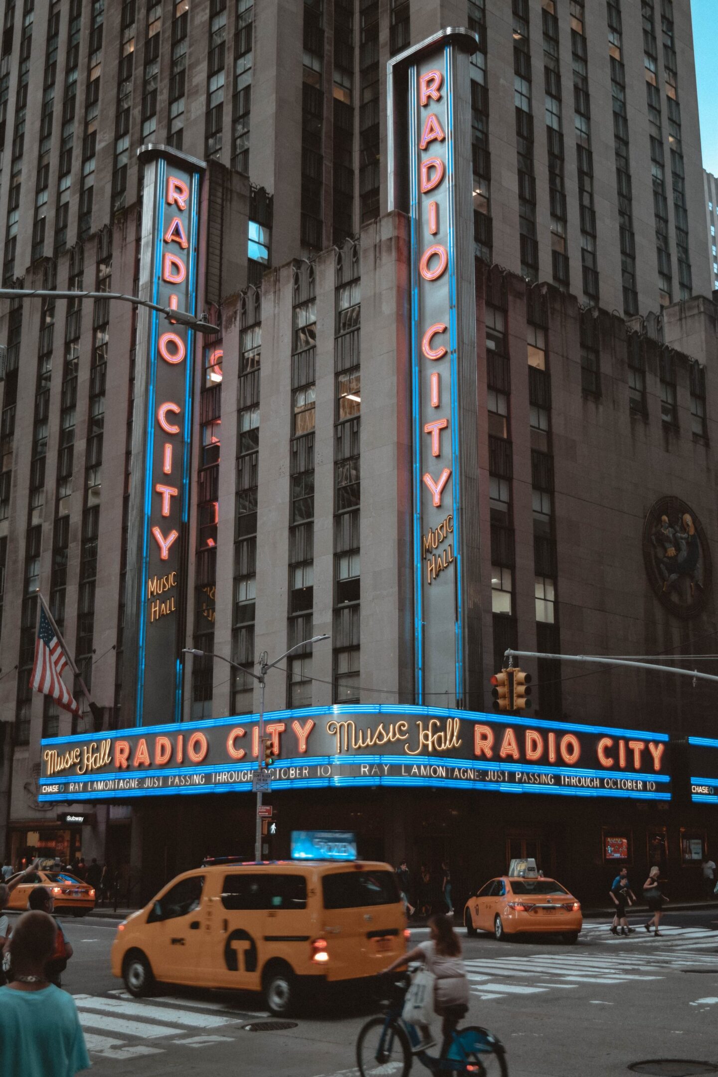New York City | Travel Guide | Monochrome Minimalist